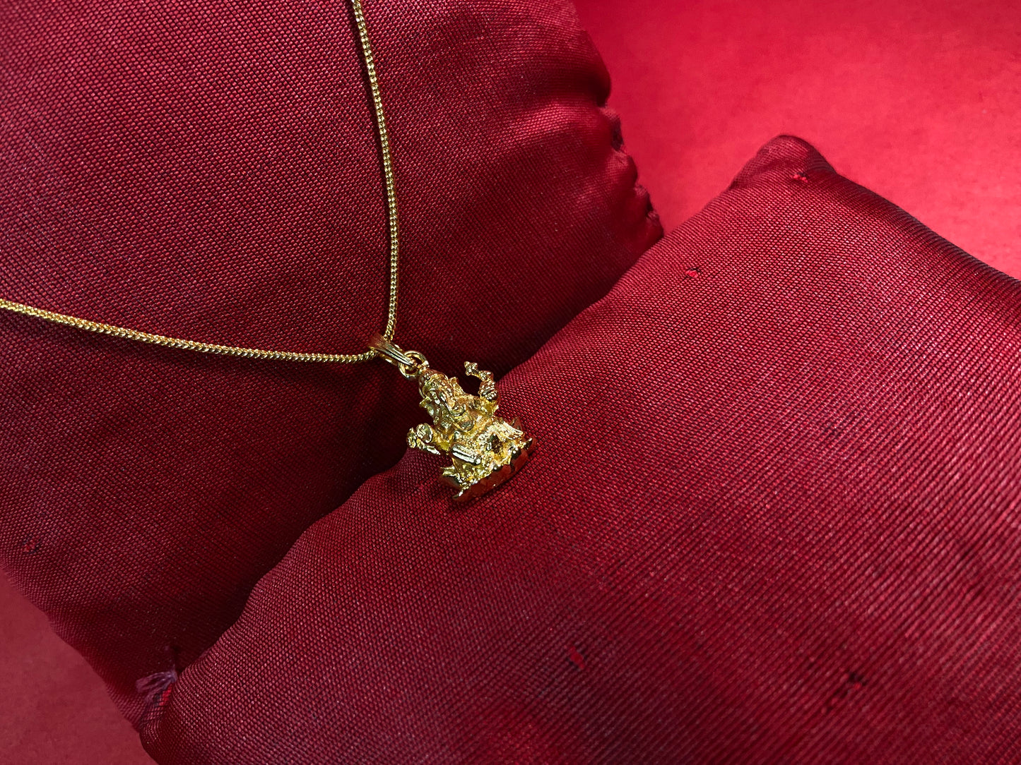 Carina Divine Ganesha Gold-Plated Pendant Necklace