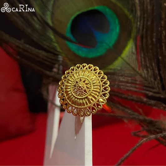 Royal Filigree Gold Ring